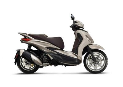 Piaggio Beverly 300 Hpe (2021) - Annuncio 9531486