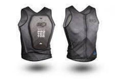 BACK PROTECTOR S3 - Annuncio 9532704