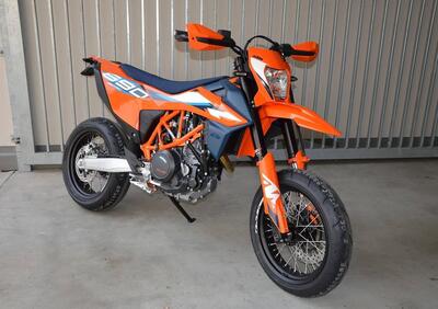 KTM 690 SMC R (2023 - 24) - Annuncio 9534040