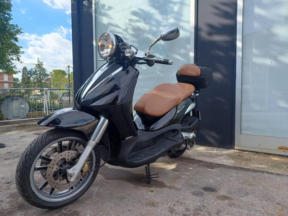 Piaggio Beverly Cruiser 500 Usata