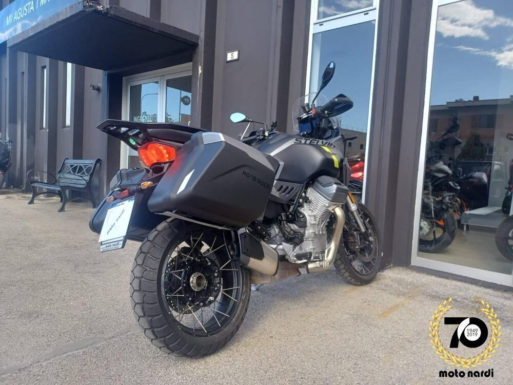 Moto Guzzi Stelvio (2024 - 25) Usata