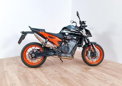 KTM 890 Duke GP (2022 - 23) - Annuncio 9543474