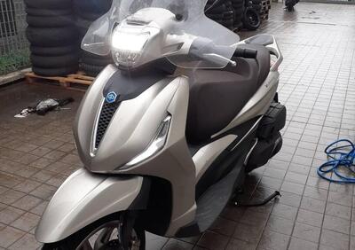 Piaggio Beverly 400 ABS-ASR (2021 - 24) - Annuncio 9550975