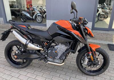 KTM 890 Duke R (2022 - 23) - Annuncio 9515955