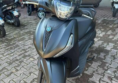 Piaggio Beverly 300 ABS-ASR (2021 - 24) - Annuncio 9553457