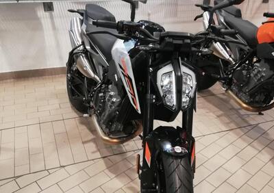 KTM 790 Duke L (2023 - 24) - Annuncio 9557858