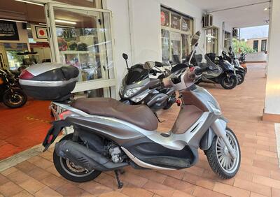 Piaggio Beverly 300 i.e. ABS-ASR (2016 - 20) - Annuncio 9559188