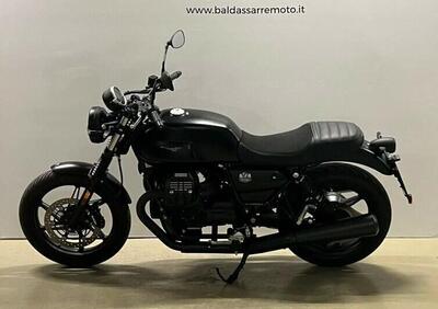 Moto Guzzi V7 Stone (2021 - 24) - Annuncio 9560765