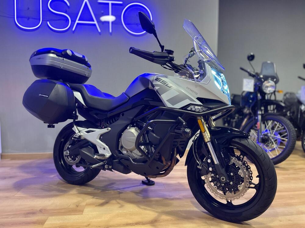 CFMOTO 650MT (2021 - 24) Usata