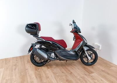 Piaggio Beverly 300 ABS-ASR (2021 - 24) - Annuncio 9563100