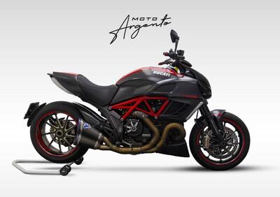 Ducati Diavel 1200 Carbon (2010 - 13) - Annuncio 9566933