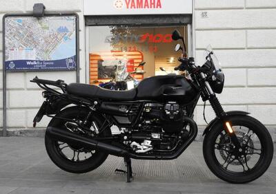 Moto Guzzi V7 III Stone (2017 - 20) - Annuncio 9569224