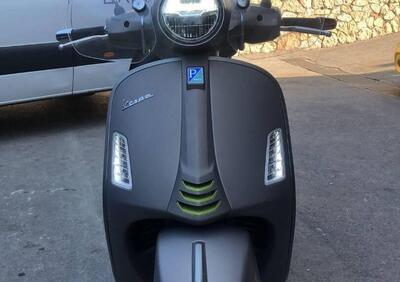 Vespa GTS 300 (2023 - 24) - Annuncio 9576008