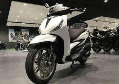 Piaggio Beverly 300 ABS-ASR (2021 - 24) - Annuncio 9577201