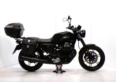 Moto Guzzi V7 III Stone (2017 - 20) - Annuncio 9578080