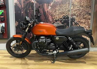 Moto Guzzi V7 Stone (2021 - 24) - Annuncio 9578920