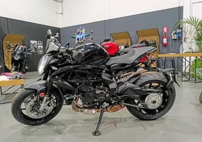 MV Agusta Dragster 800 R (2023 - 24) - Annuncio 9579850