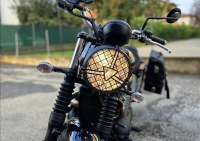 Triumph Scrambler 900 Stealth Edition (2024) - Annuncio 9535486