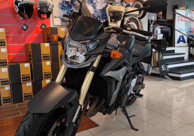 Suzuki GSR 750 (2010 - 15) - Annuncio 9583433