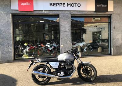 Moto Guzzi V7 III Milano (2018 - 20) - Annuncio 9583598