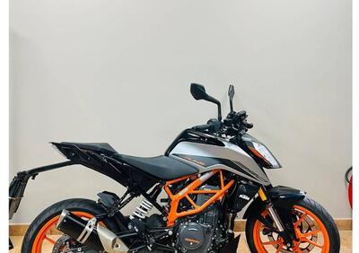 KTM 390 Duke (2021 - 23) - Annuncio 9584759