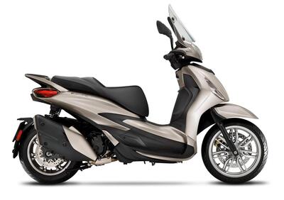 Piaggio Beverly 400 ABS-ASR (2021 - 24) - Annuncio 9588780