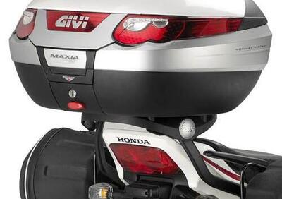 GIVI 268FZ Attacco posteriore specifico per MONOKE - Annuncio 9213137