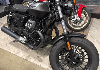 Moto Guzzi V9 Bobber (2021 - 25) - Annuncio 9602472