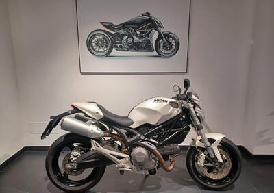 Ducati Monster 696 Plus (2007 - 14) - Annuncio 9615739
