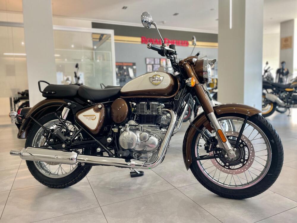 Royal Enfield Classic 350 (2021 - 25) Nuova