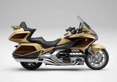 Honda GL 1800 Gold Wing Tour DCT & Airbag (2022 - 24) - Annuncio 9639051