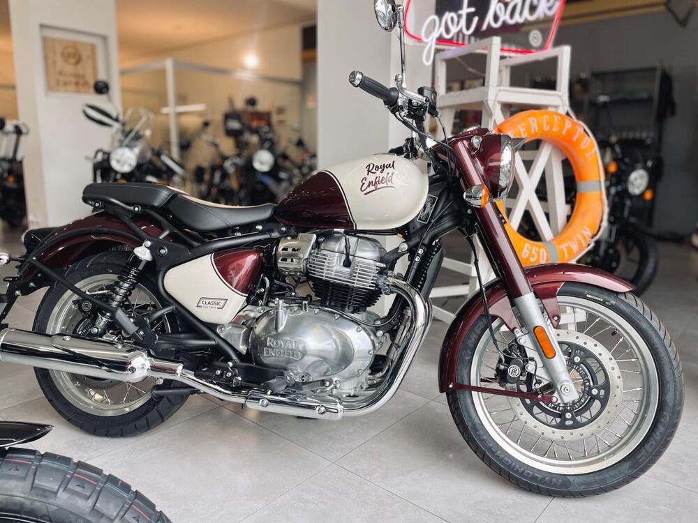 Royal Enfield Classic 650 (2025) Nuova