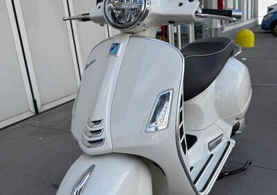 Vespa GTS 300 Super Hpe (2021 - 22) - Annuncio 9669018