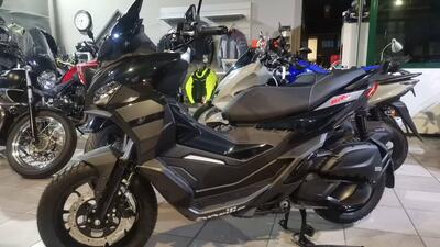 Aprilia SR GT 125 Replica (2024 - 25) nuova