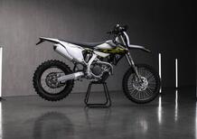 Triumph presenta le sue prime moto da enduro. Ecco la TF 450-E e la più piccola TF 250-E [GALLERY]