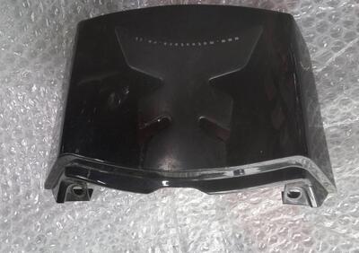 Chiusura posteriore vano porta casco nero Aprilia - Annuncio 9681162