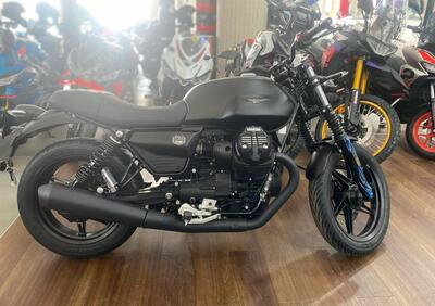 Moto Guzzi V7 Stone (2021 - 24) - Annuncio 9683120