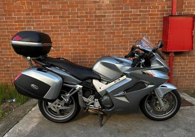 Honda VFR 800 (2002 - 05) - Annuncio 9683685