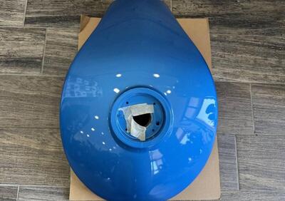 Serbatoio Hyosung GV 650 carburatore - Annuncio 9689973