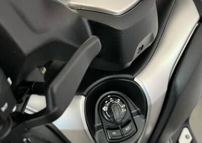 Yamaha X-Max 400 ABS (2017 - 20) - Annuncio 9690082
