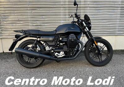 Moto Guzzi V7 III Stone (2017 - 20) - Annuncio 9690894