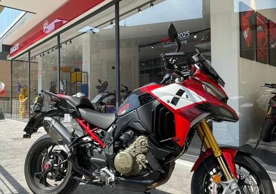 Ducati Multistrada V4 Pikes Peak (2021 - 24) - Annuncio 9691756