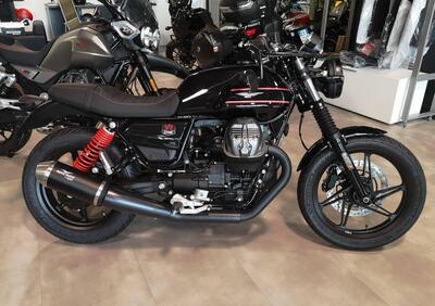 Moto Guzzi V7 Stone Special Edition (2022 - 25) - Annuncio 9692598