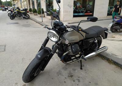 Moto Guzzi V7 II Stone (2015 - 17) - Annuncio 9657943