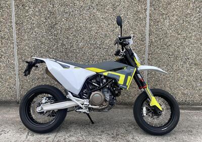 Husqvarna 701 Supermoto (2022) - Annuncio 9695365