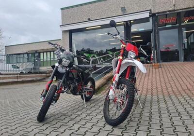 Fantic Motor XMF 125 Motard Performance 4T (2023 - 24) - Annuncio 9642539