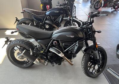 Ducati Scrambler 800 Icon Dark (2025) - Annuncio 9701667