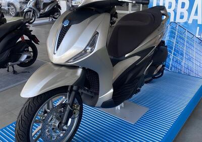 Piaggio Beverly 300 ABS-ASR (2021 - 25) - Annuncio 9702874