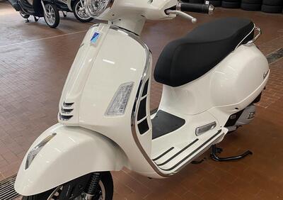 Vespa GTS 125 Super (2025) - Annuncio 9702876