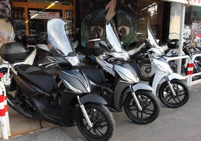 Kymco People 125i S (2021 - 25) - Annuncio 8603733